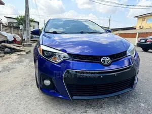 Toyota Corolla 2015 Blue