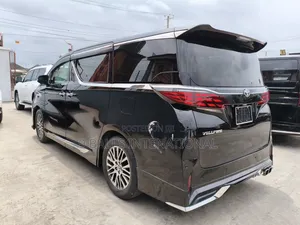 Toyota Alphard 2015 Black
