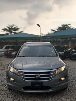 Honda Crosstour 3.5 AWD 2010 Green