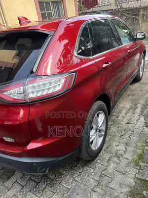 Ford Edge SE 4dr AWD 2017 Red
