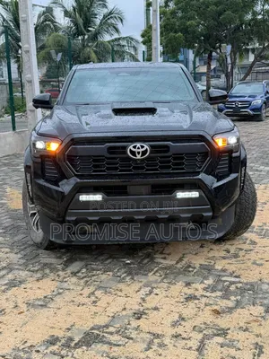 Toyota Tacoma 2025 Black