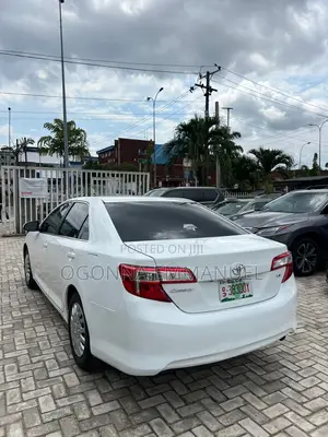 Toyota Camry 2013 White