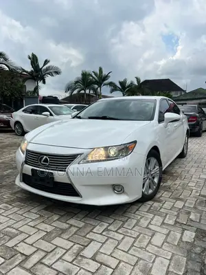 Lexus ES 2014 White