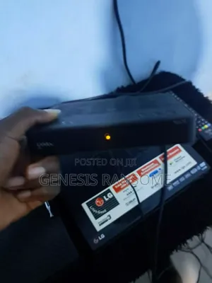DSTV Decoder