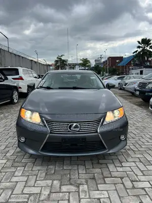Lexus ES 2015 Gray
