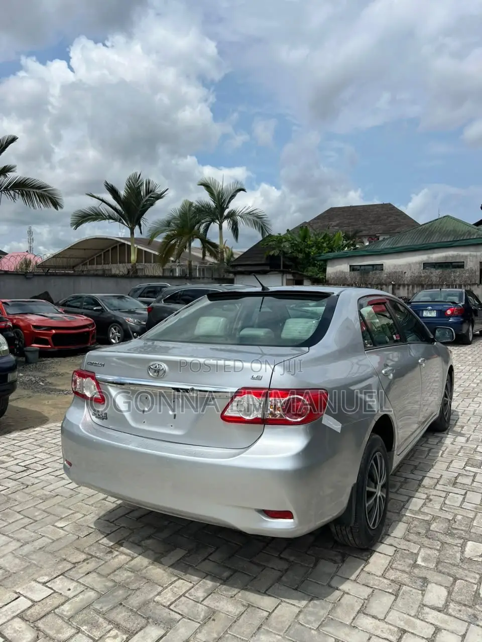 Toyota Corolla 2011 Silver