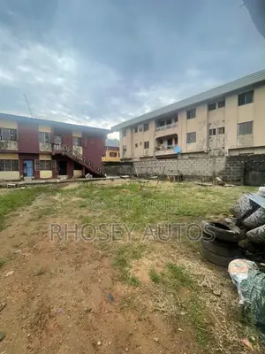 4bdrm Block of Flats in Ejigbo for sale