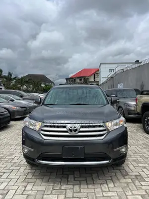 Toyota Highlander Limited 2011 Gray