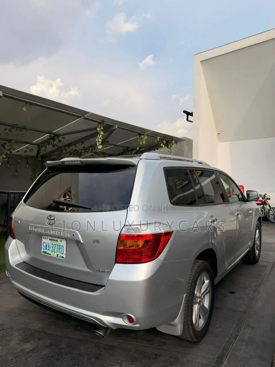 Toyota Highlander 2010 Silver
