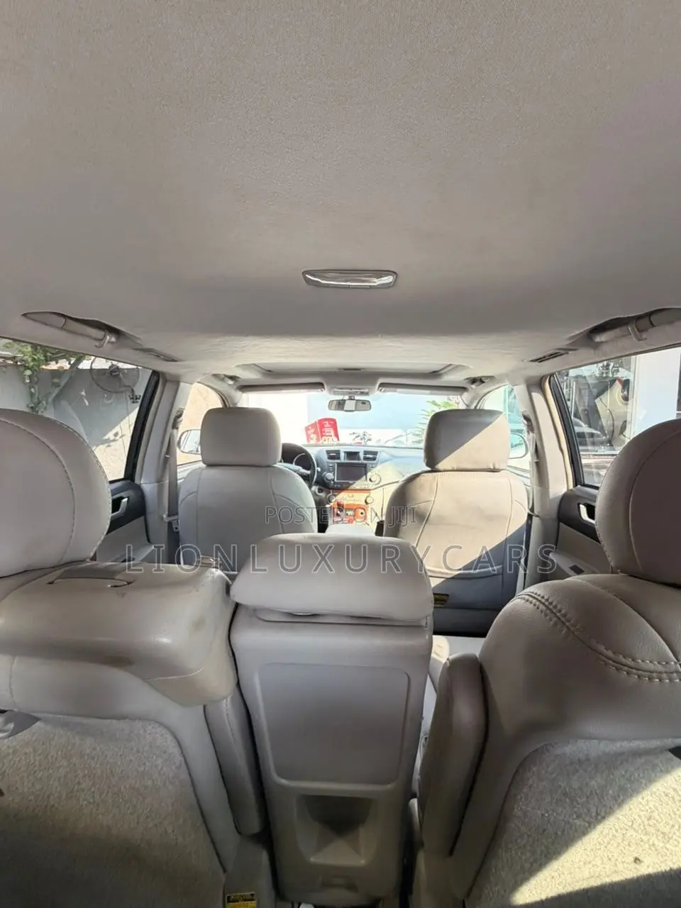 Toyota Highlander 2010 Silver
