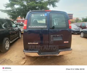 GMC Savana 2014 Blue