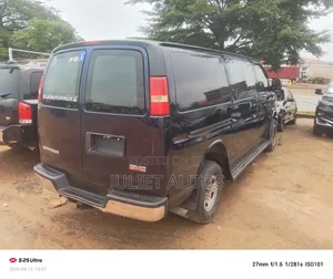 GMC Savana 2014 Blue