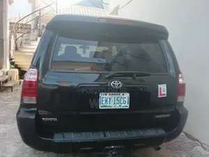 Toyota 4-Runner Limited 4x4 V6 2007 Black