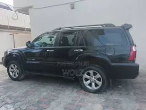 Toyota 4-Runner Limited 4x4 V6 2007 Black