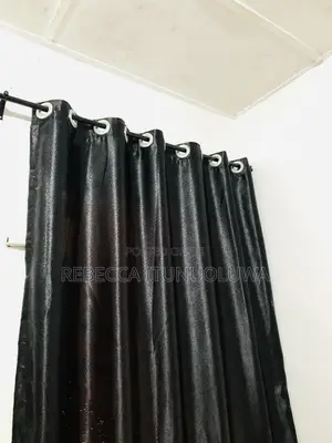 Black Curtain