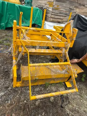 Heavy-Duty Block Egg Laying Machine With Multiple Moulds