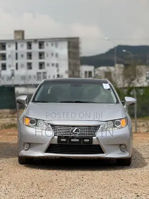 Lexus ES 350 FWD 2014 Silver