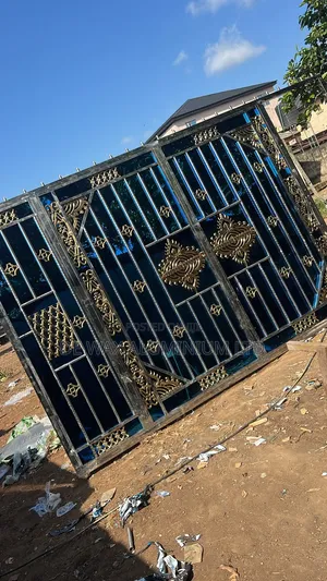 Automated Rolling Stainless Gate