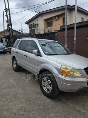 Honda Pilot 2005 Silver