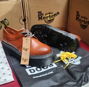 Dr Martens/Tommy Solid Shoes