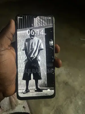 Itel A70 128 GB Yellow