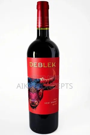 Deblek Red Wine – Semi-Sweet