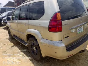 Lexus GX 470 2007 Gold