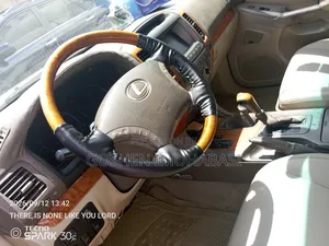 Lexus GX 470 2007 Gold