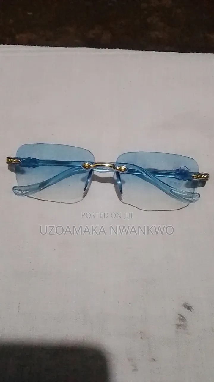 Eyeglasses