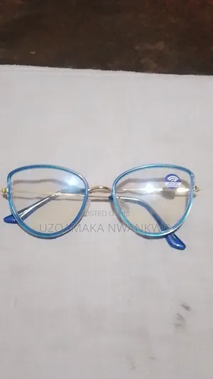 Eyeglasses