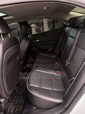 Chevrolet Malibu 2012 White