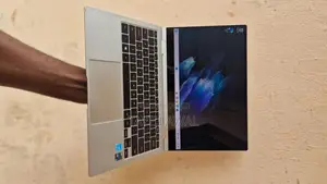 Laptop Samsung Galaxy Book 2 8GB Intel Core i5 SSD 256GB