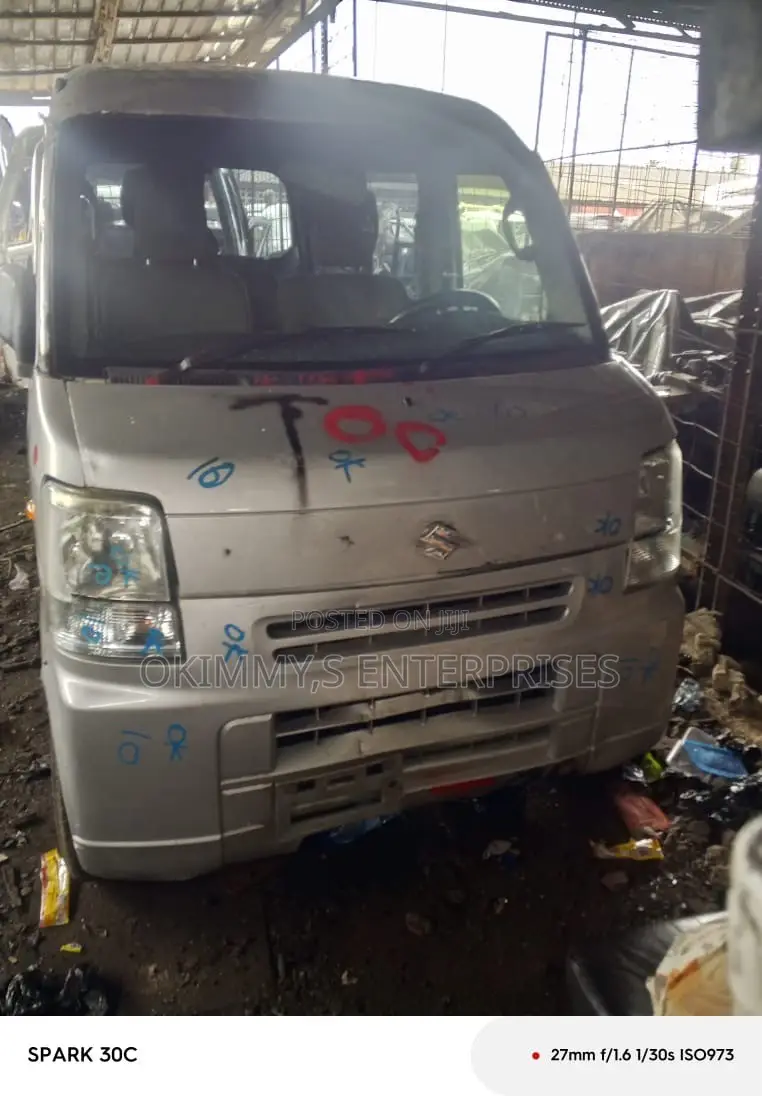 Suzuki Every 2010 Silver