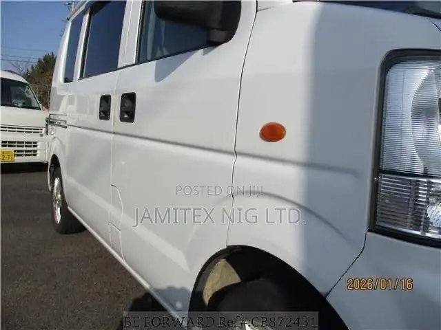 Suzuki Every 2009 White