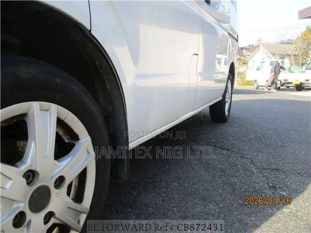 Suzuki Every 2009 White