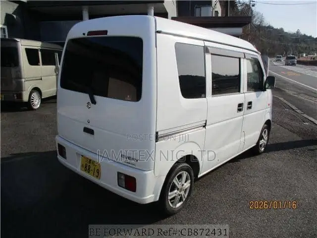 Suzuki Every 2009 White