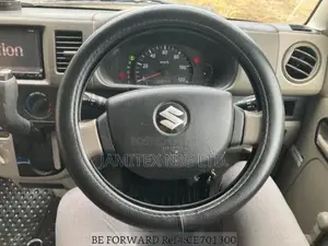 Suzuki Every 2009