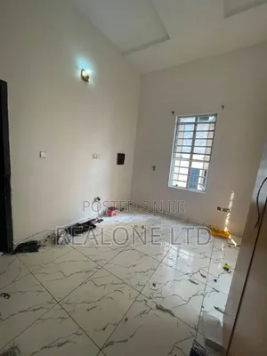 1bdrm Apartment in Ikota for rent