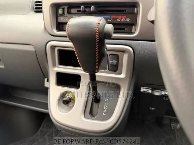 Daihatsu Hijet 2010 Red