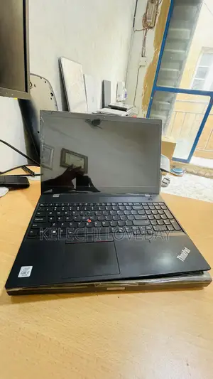 Laptop Lenovo ThinkPad P15s 16GB Intel Core i7 SSD 512GB