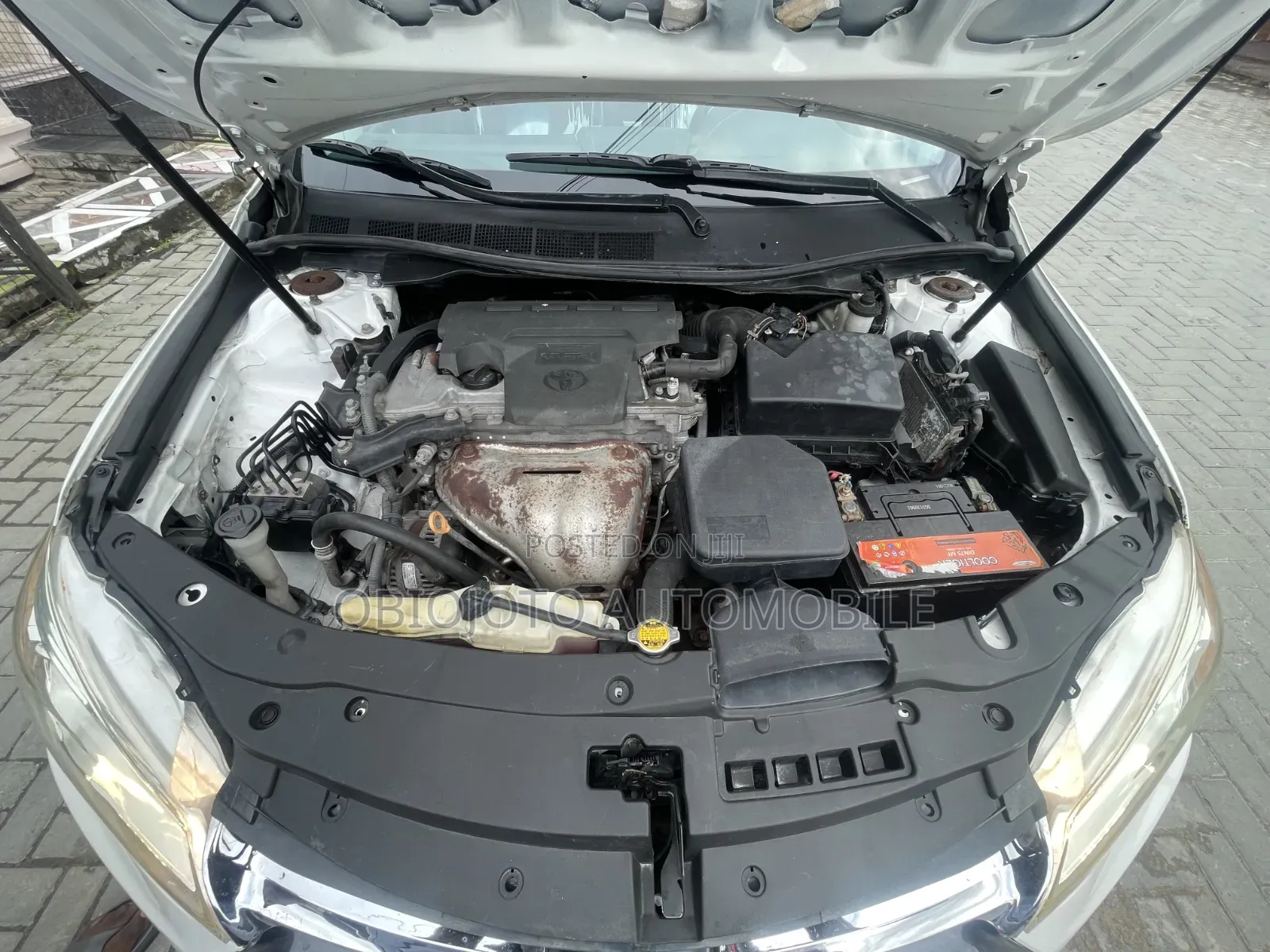 Toyota Camry 2017 White