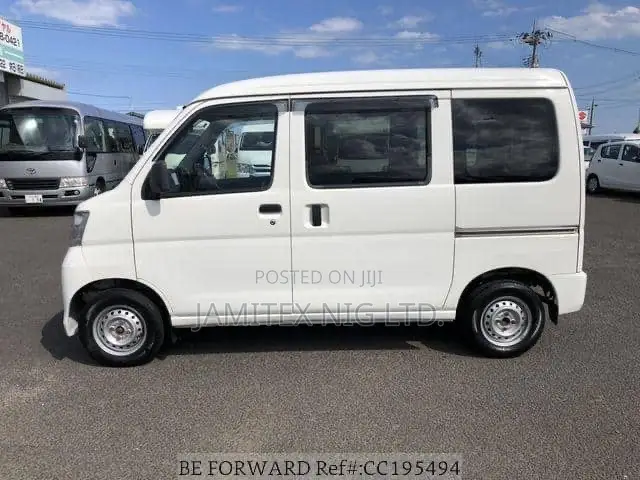 Daihatsu Hijet 2010 White