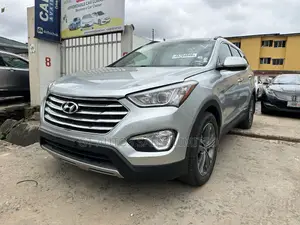 Hyundai Santa Fe Limited w/Saddle Interior 4dr SUV (3.3L 6cyl 6A) 2015