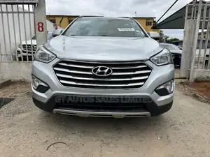 Hyundai Santa Fe Limited w/Saddle Interior 4dr SUV (3.3L 6cyl 6A) 2015