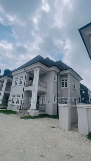 Mabushi Mini-Estate for Sales.