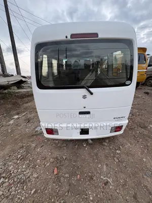 Suzuki Every 2012 White