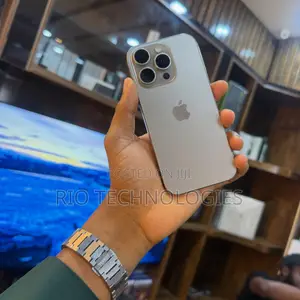 Apple iPhone 16 Pro 256 GB Rose Gold