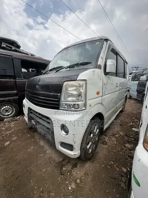Suzuki Every 2015 White