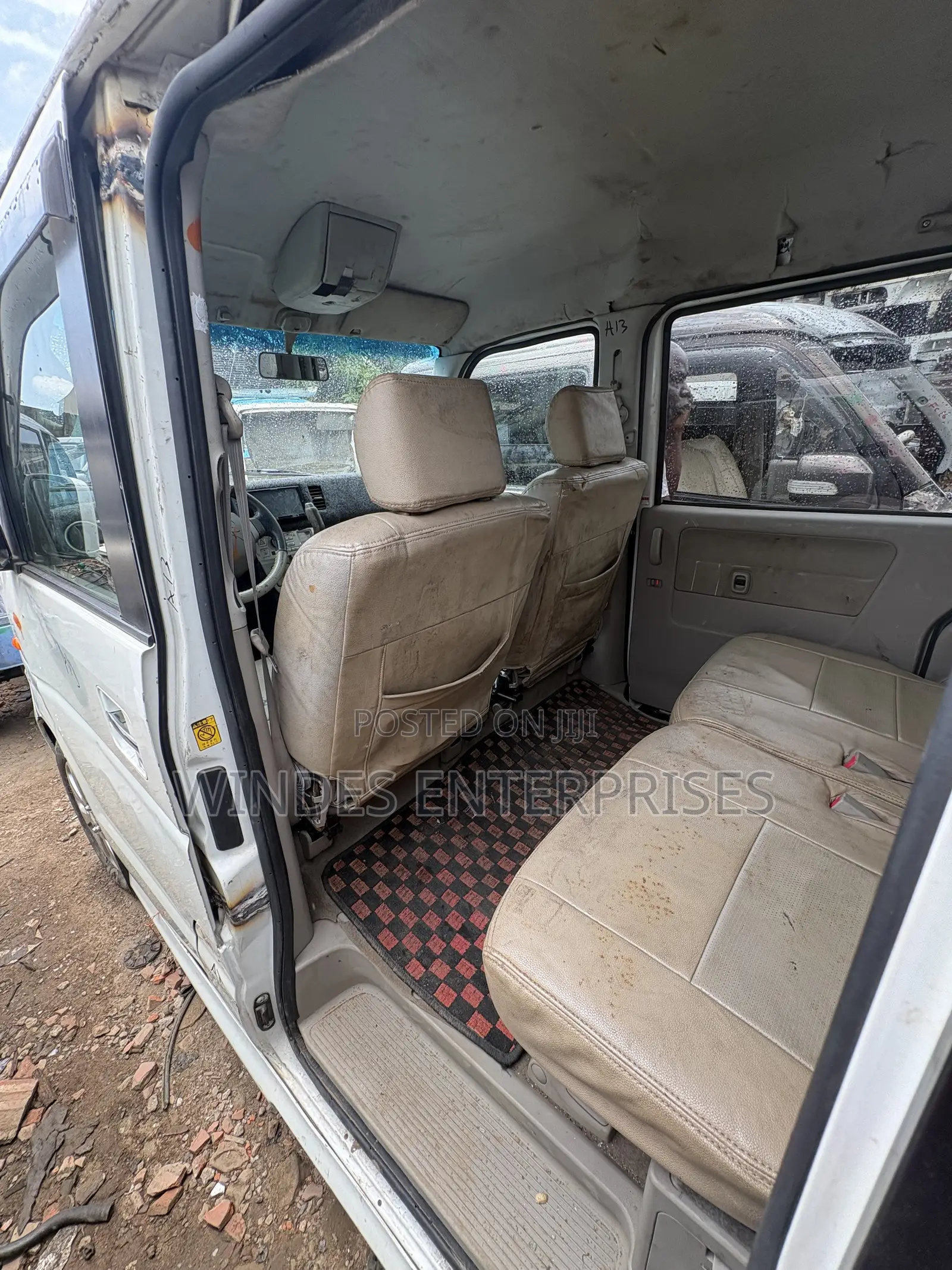 Suzuki Every 2015 White
