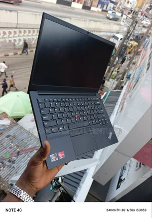 Laptop Lenovo ThinkPad E14 Gen 2 16GB AMD Ryzen 5 SSD 256GB